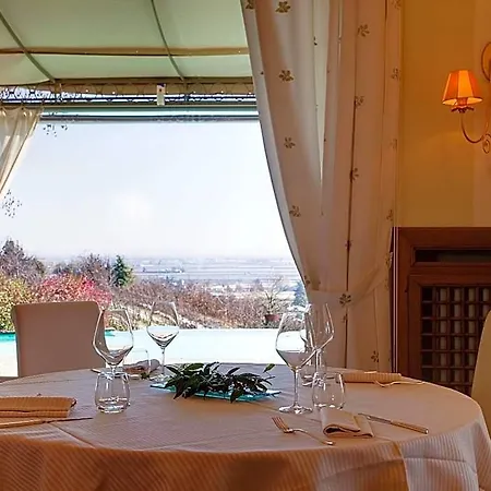 Poggio Radicati De Charme 4*