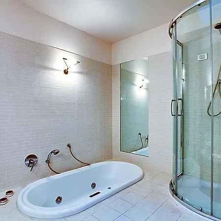 Poggio Radicati De Charme 4*