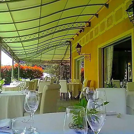 Poggio Radicati De Charme 4* Manta